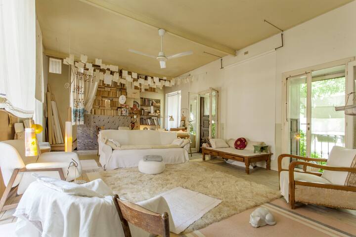 big house milano pedestrian centre gallery image 2