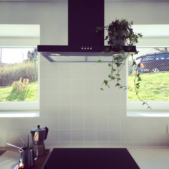 Really nice and bright kitchen.