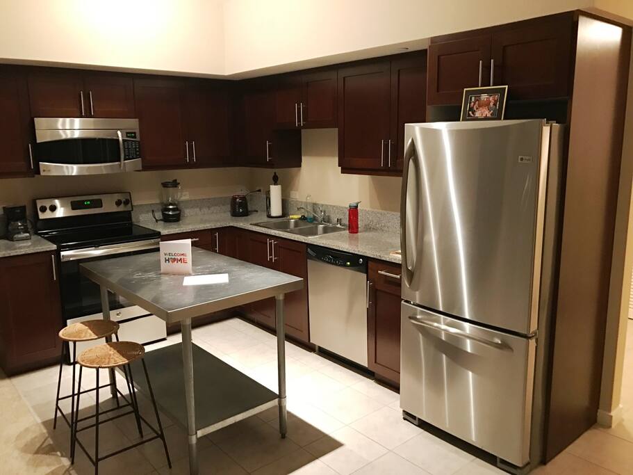 HIGH END APPLIANCES