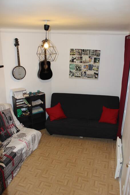 Room with two double beds