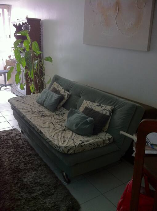 Sala sofá cama, mais um colchão