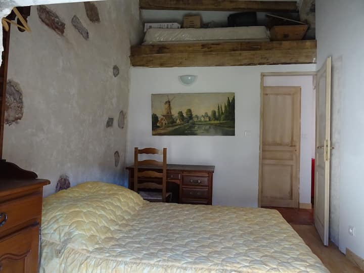 غرفة النوم 2.