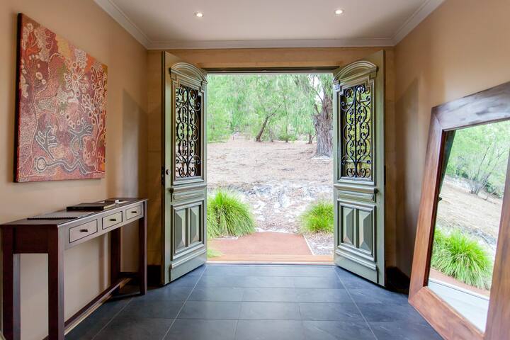 Makesh I Private Properties gallery image 5