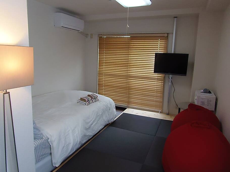 Whole room