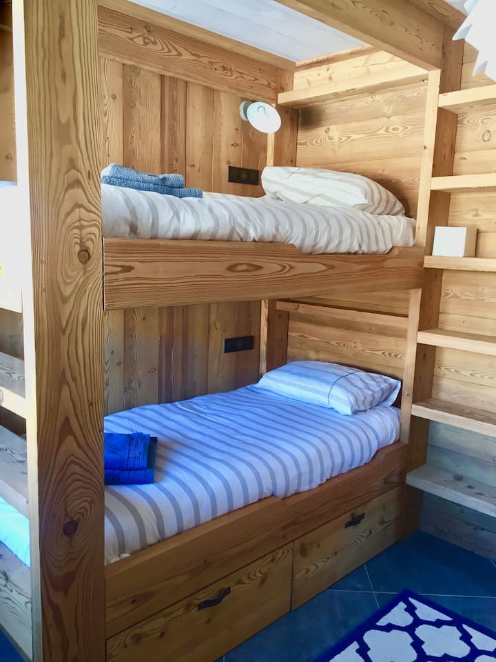 Bunk beds in room 3 right side