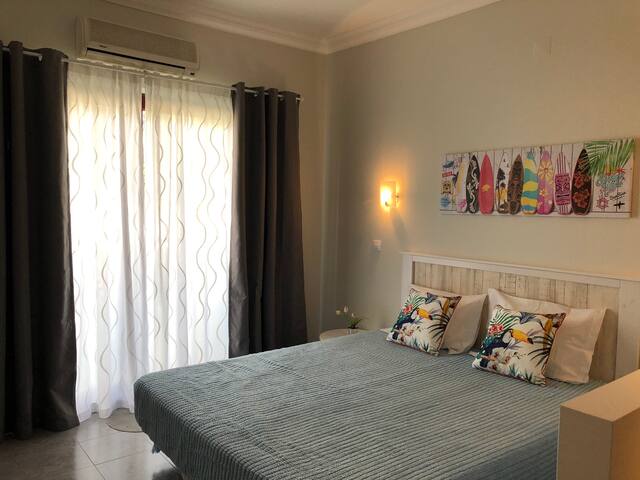 Ericeira Beachtour Estrelas & Ouriços