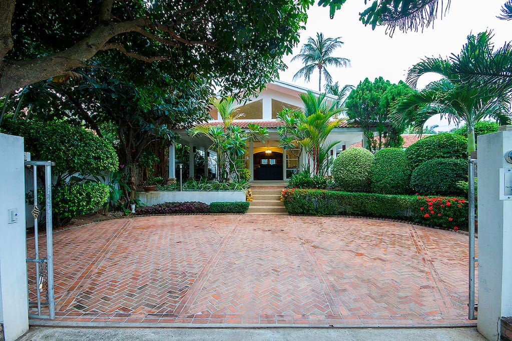 Exquisitely landscaped garden at the entrance