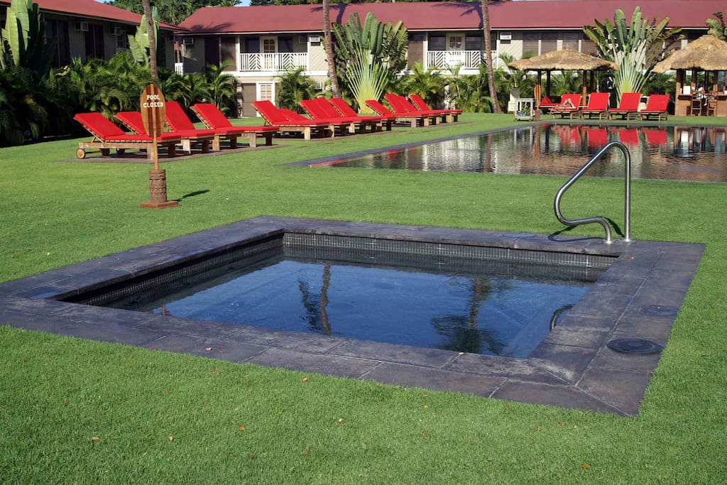 the luxurious hot tub