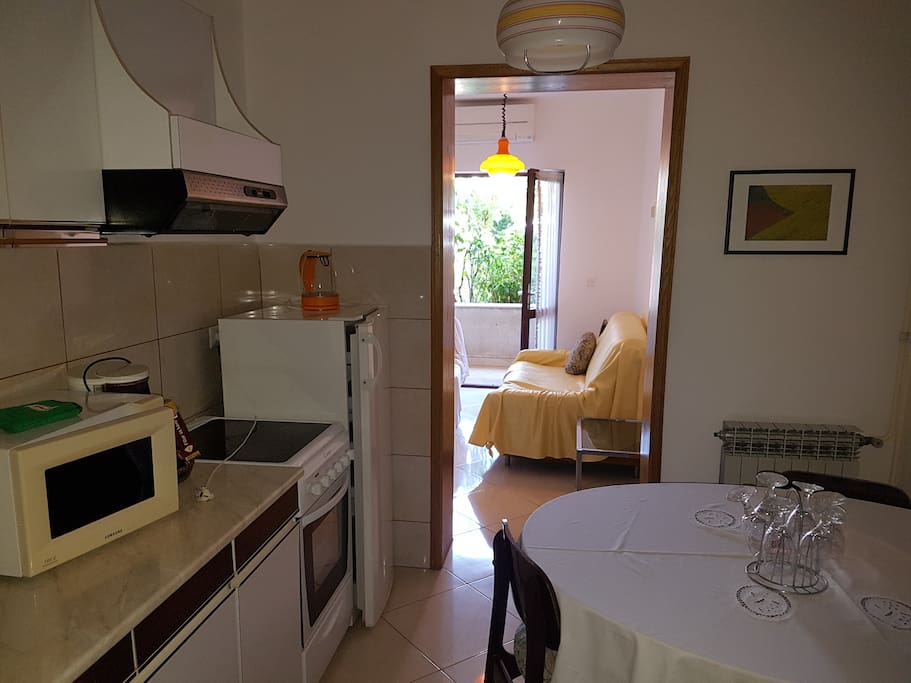 Kitchen with dining table