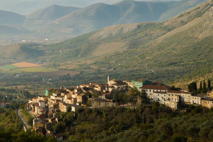 Airbnb Ofena Vacation Rentals Places To Stay