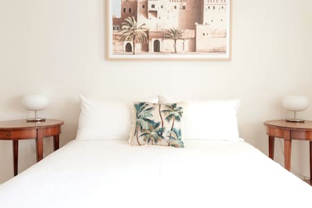 Wallpaper Chambre beachy For iPhone Free