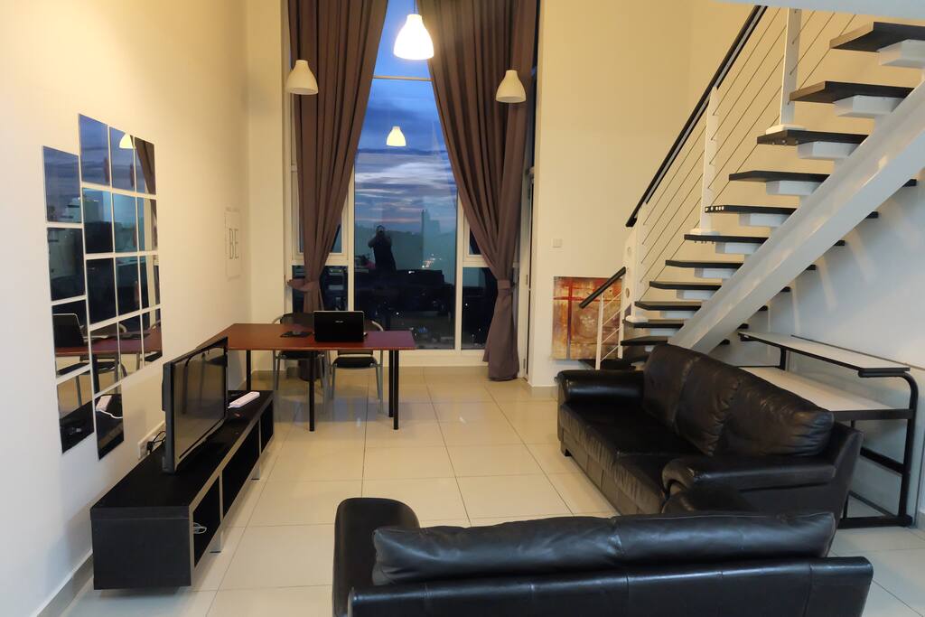 Good Space for staying, with light cooking, for families and small groups of friends.