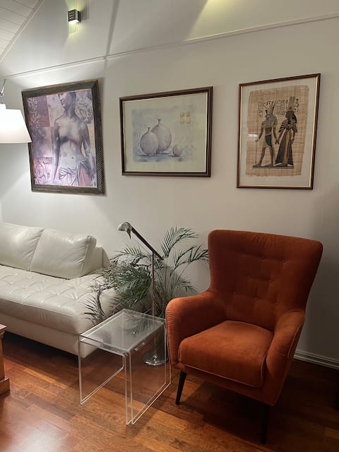 Top Airbnb: Panoramic View | Private Beach House | Near Oslo in Akershus