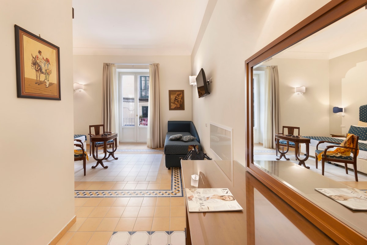 Popular Airbnb listing: Exclusive Guest House a Sorrento Centro Storico in Sorrento