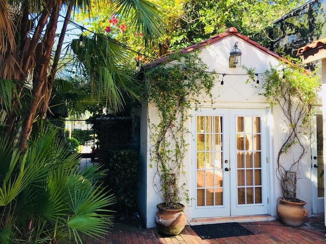 Charming private guest house.