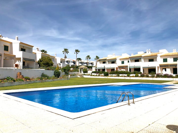 Praia da Oura House rentals Albufeira, Portugal Airbnb