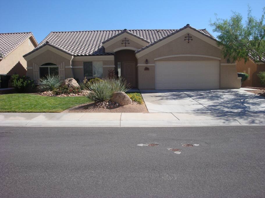 Top 100 Airbnb Rentals 2017 in Mesquite, Nevada