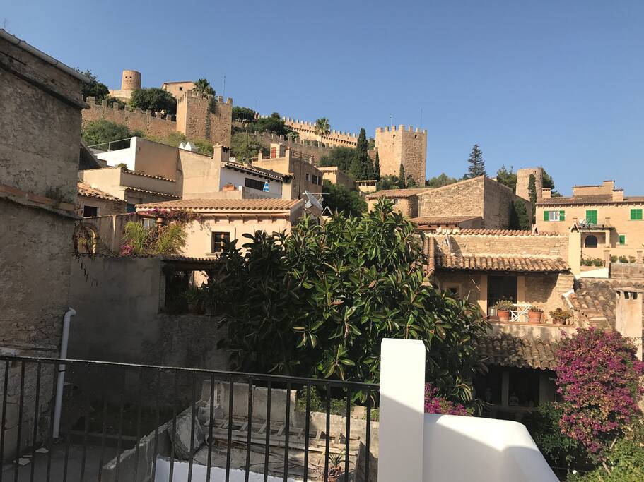 Vista al castillo desde la terraza