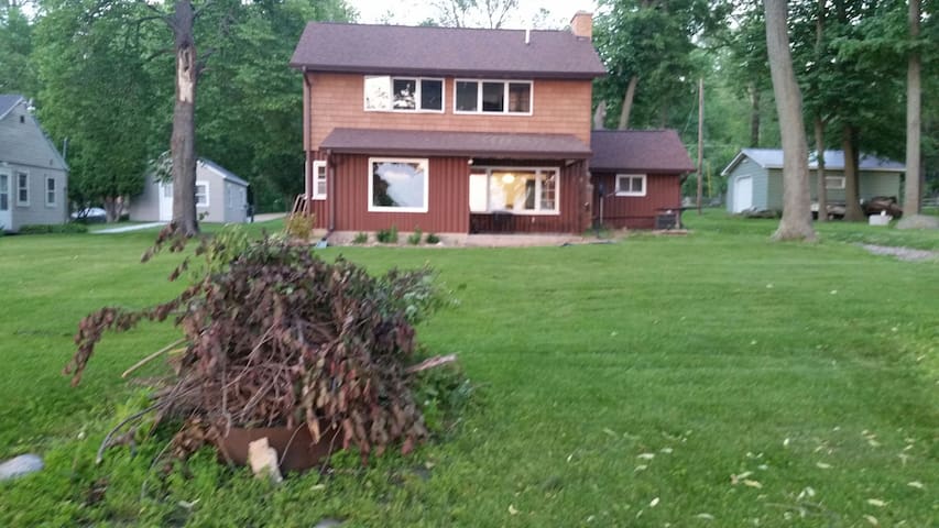 1 bedroom 4 rent on Lake Winnebago East Shore