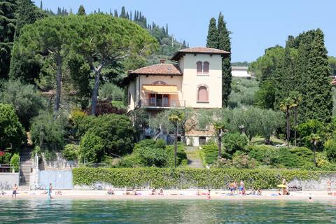 Villa Fasanella, Cottage on the beach