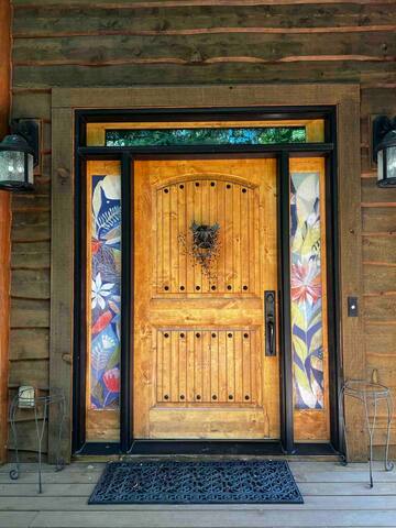 Bone Lake Escape – Hot Tub Oasis gallery image 2