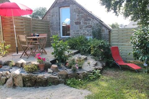 Breizh Evasion 2-person cocooning cottage, 4-star rating