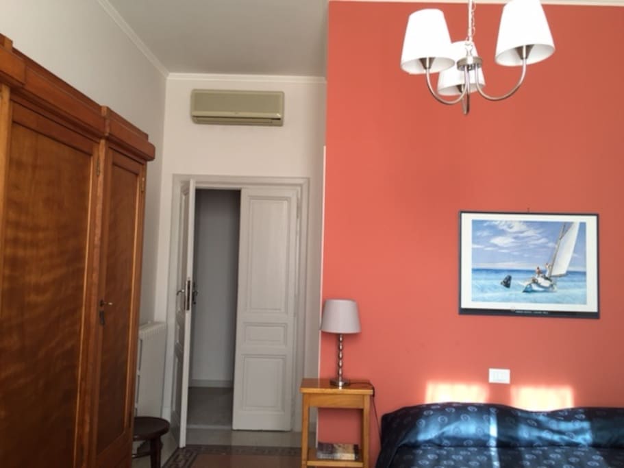 Mirella triple or double ensuite with a breathtaking view of Rome
