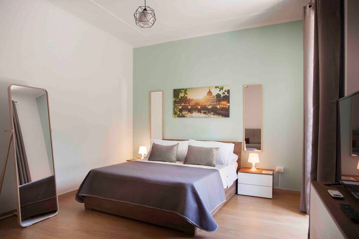 Roma Vatican’s Room gallery image 4