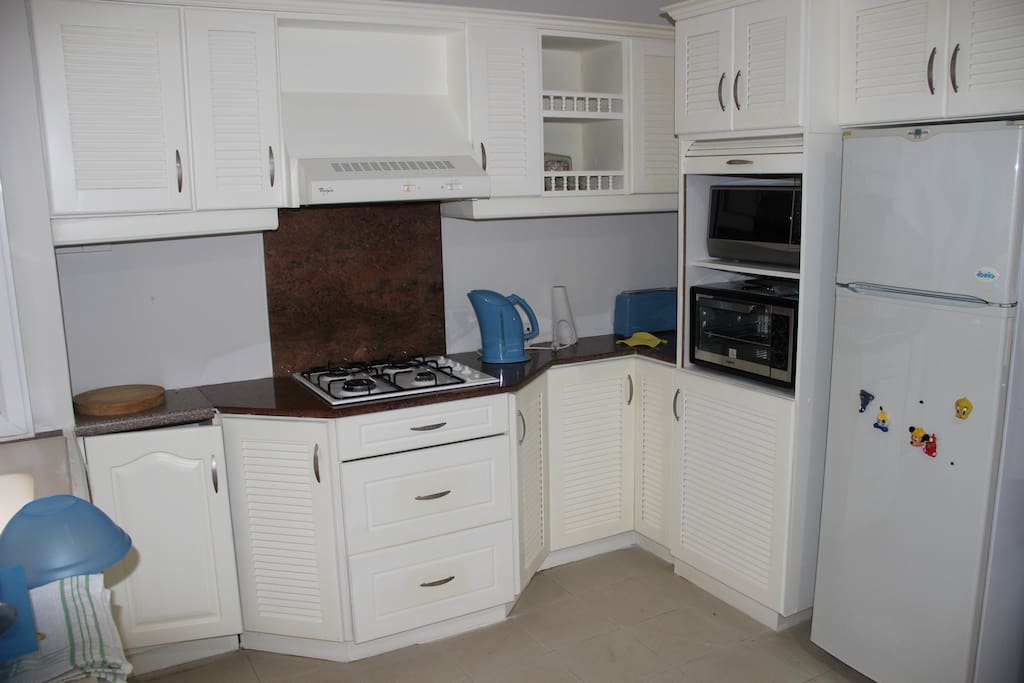 Fully equipped kitchen