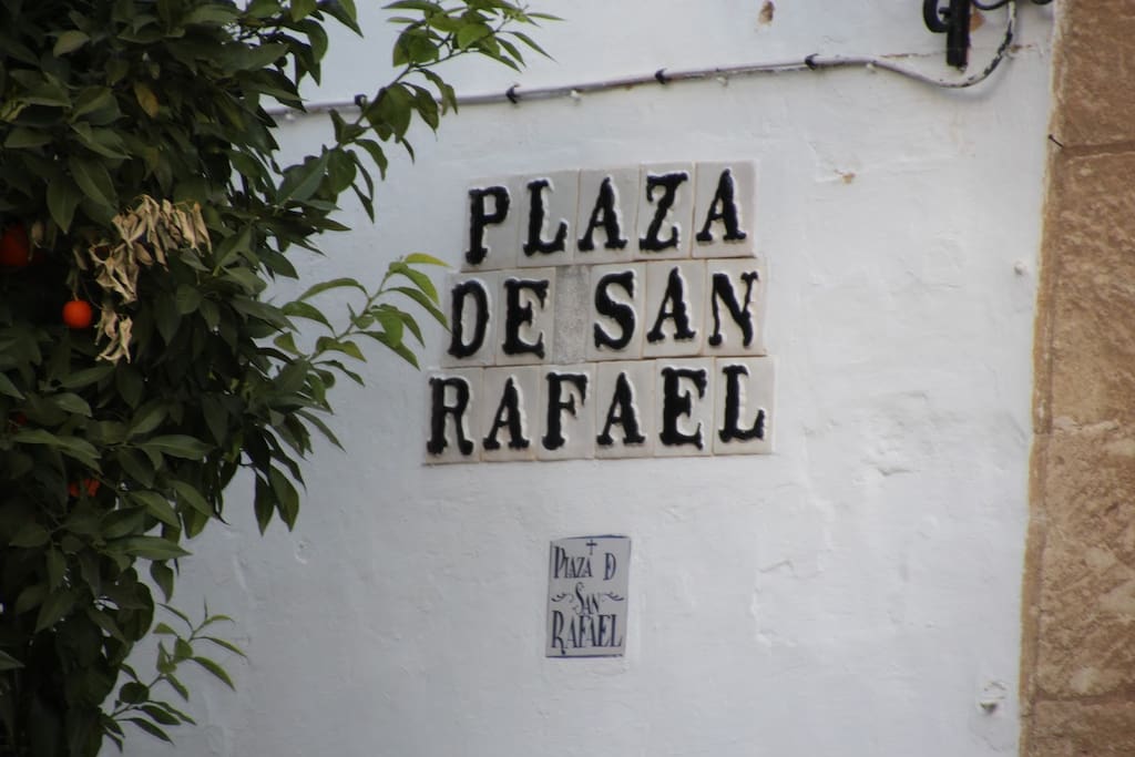 Letrero Plaza de San Rafael
