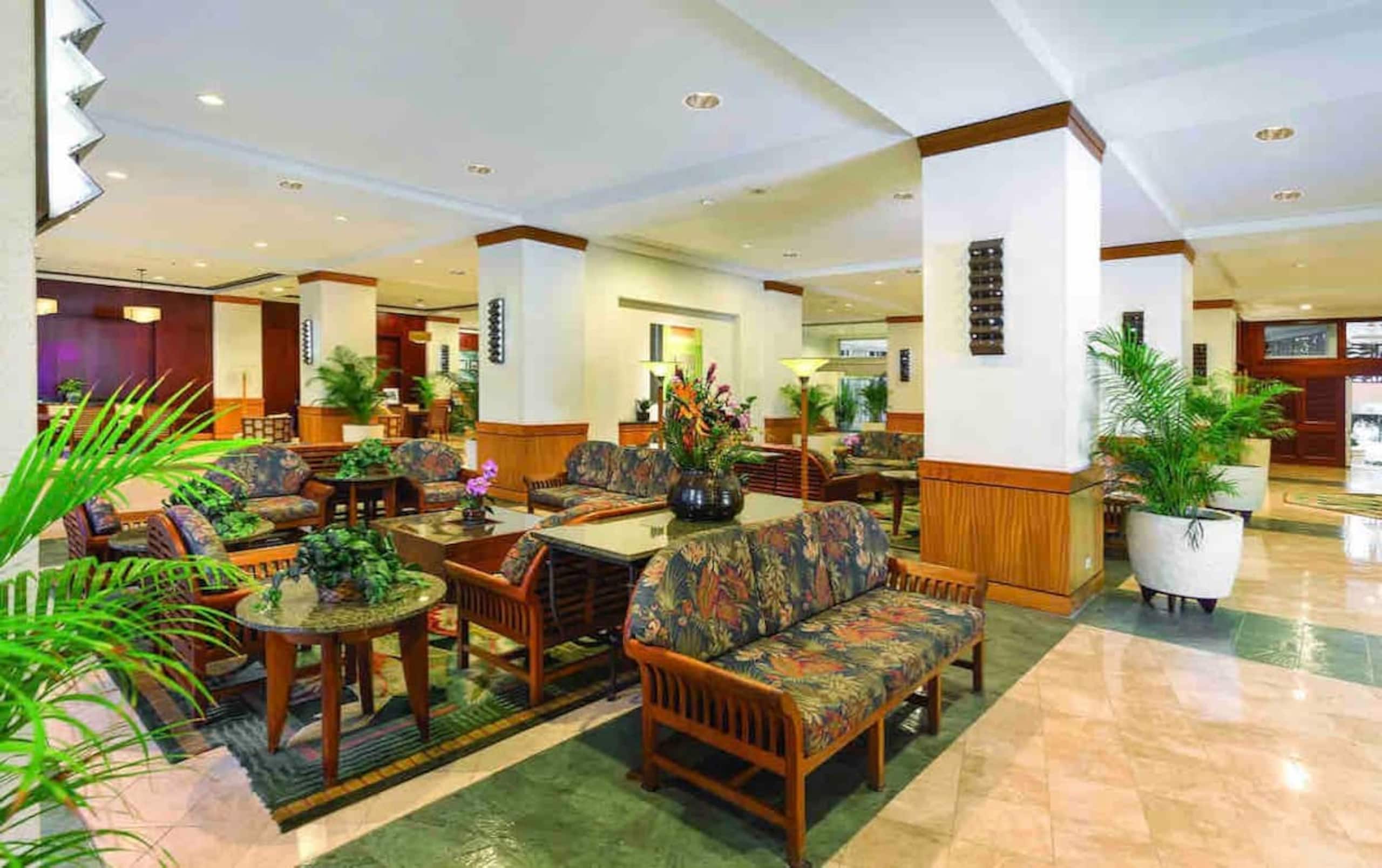 Studio Suite at Picturesque Waikiki Resort - Photo 19