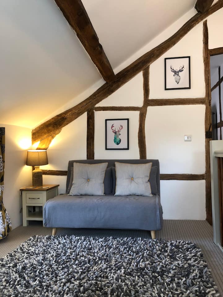Unique 15th Century Farm House! - Herefordshire