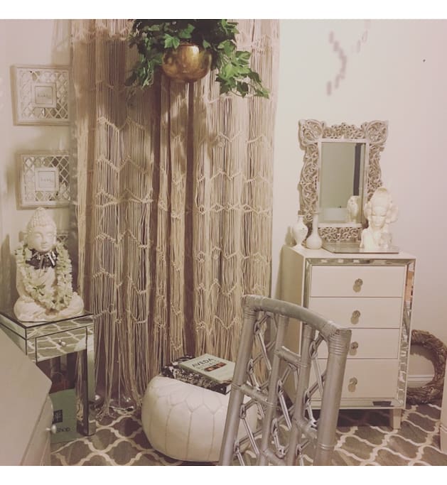 Bohemian Marakesh meets Zen meets Artsy Style