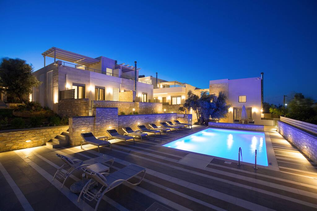 pool at night