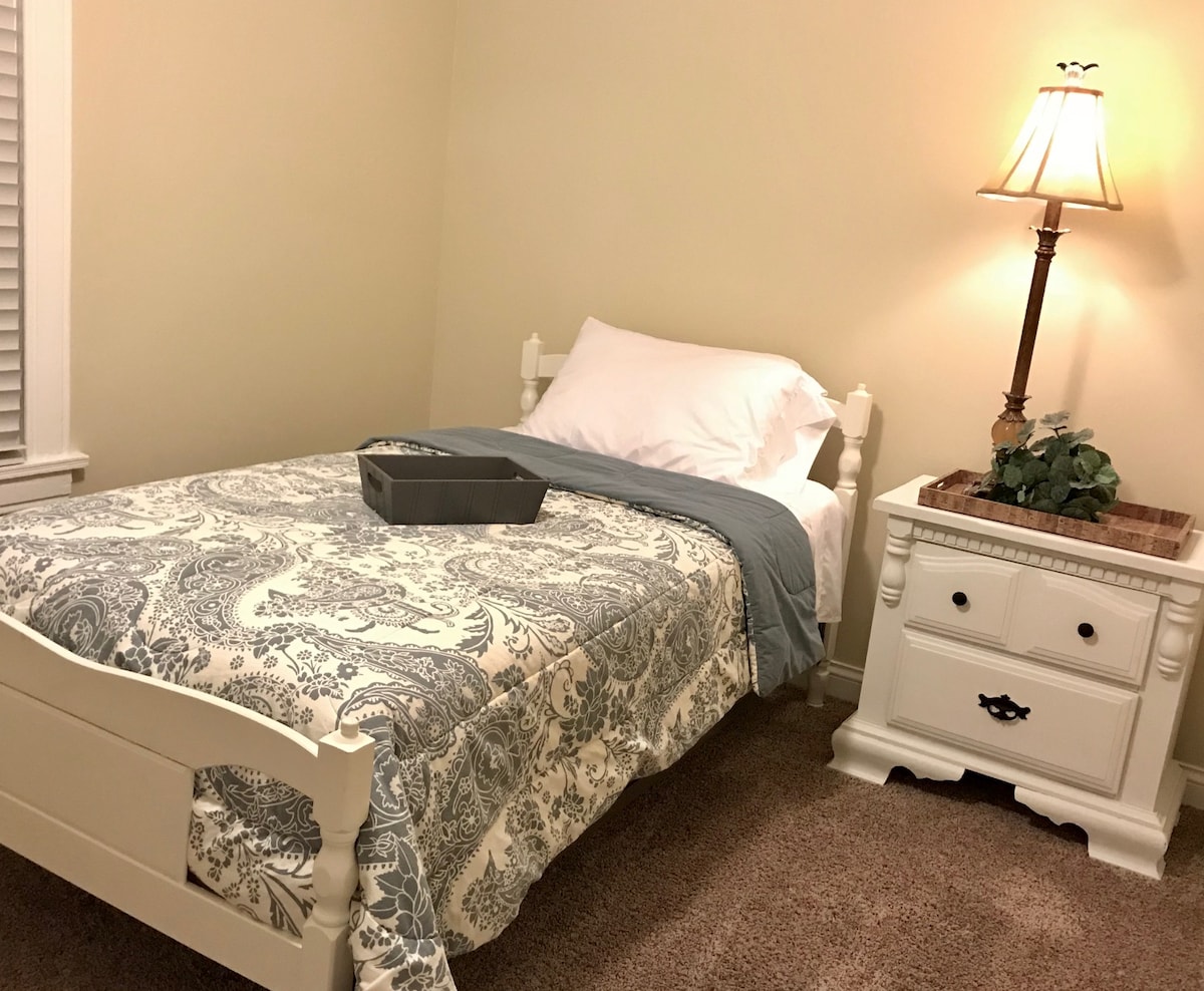 Segundo dormitorio con dos camas individuales