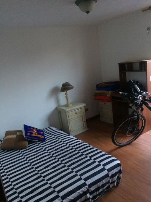 Habitación (Disponible)