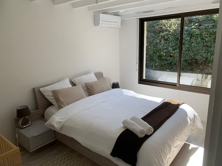 ห้องนอน 2 เตียง 160