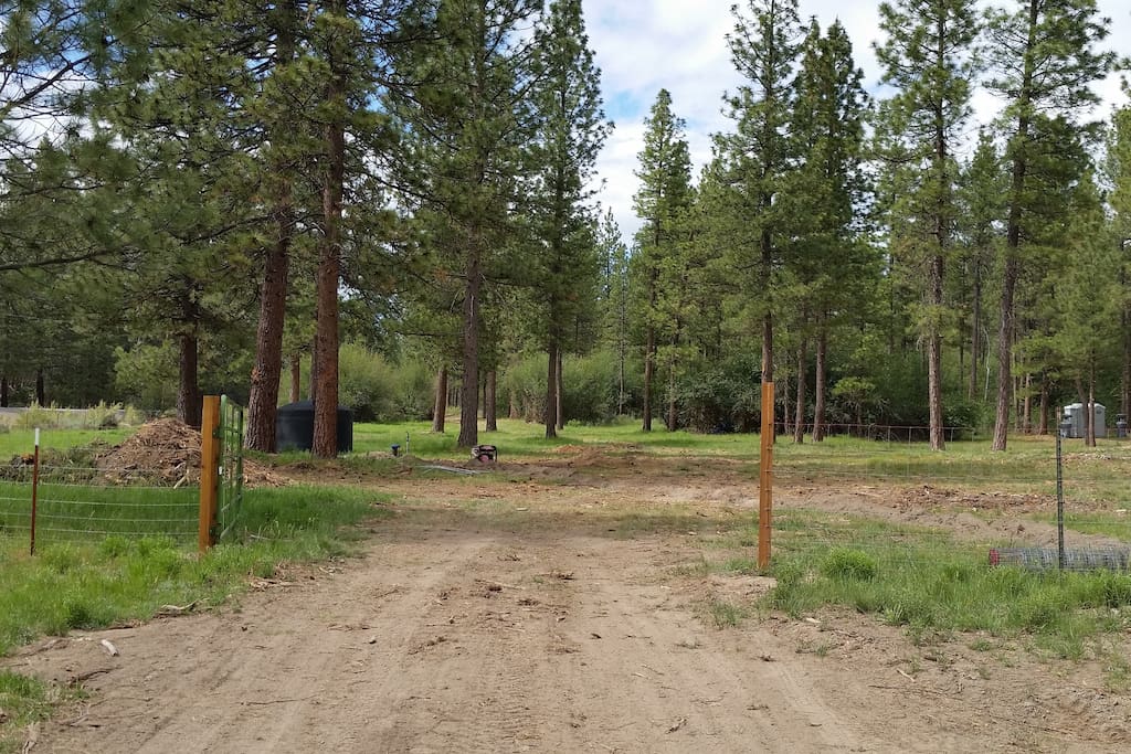 Front gate of Horsey Campground, back into Camping "loop"