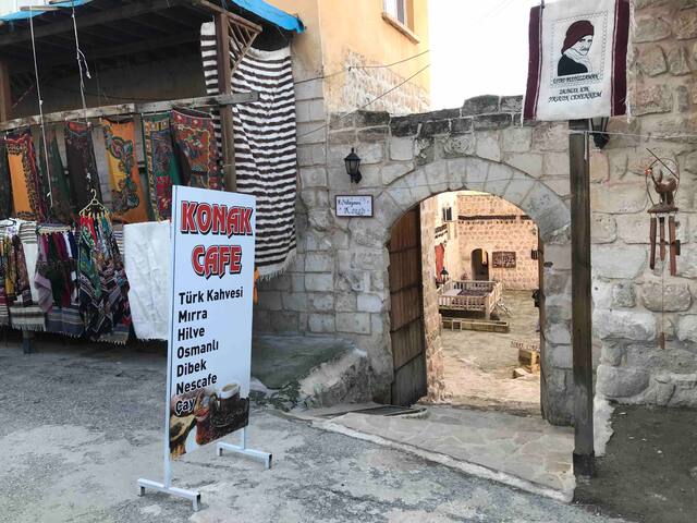 H.süleyman Mansion and Mansion Cafe