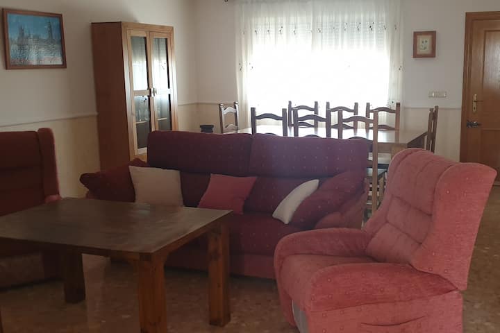 Agradable Casa En La Huerta Con Piscina Y Parque - Cox