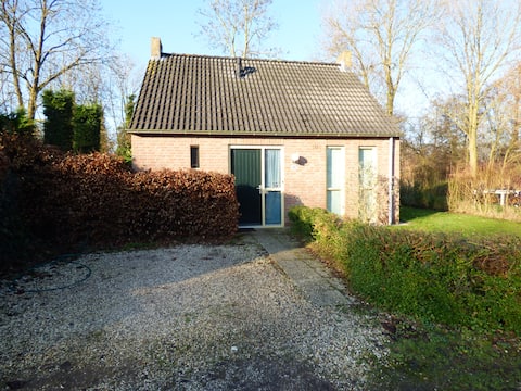 Detached holiday home with pool!