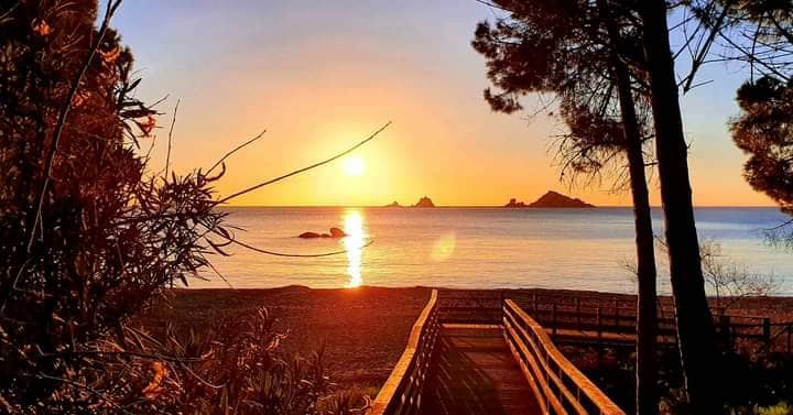 Una Finestra Sul Mare Di Santa Maria Navarrese - Santa Maria Navarrese