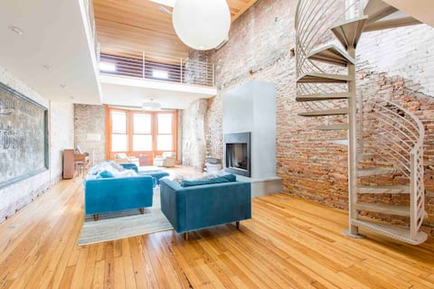 Spacious Loft on Warren Street