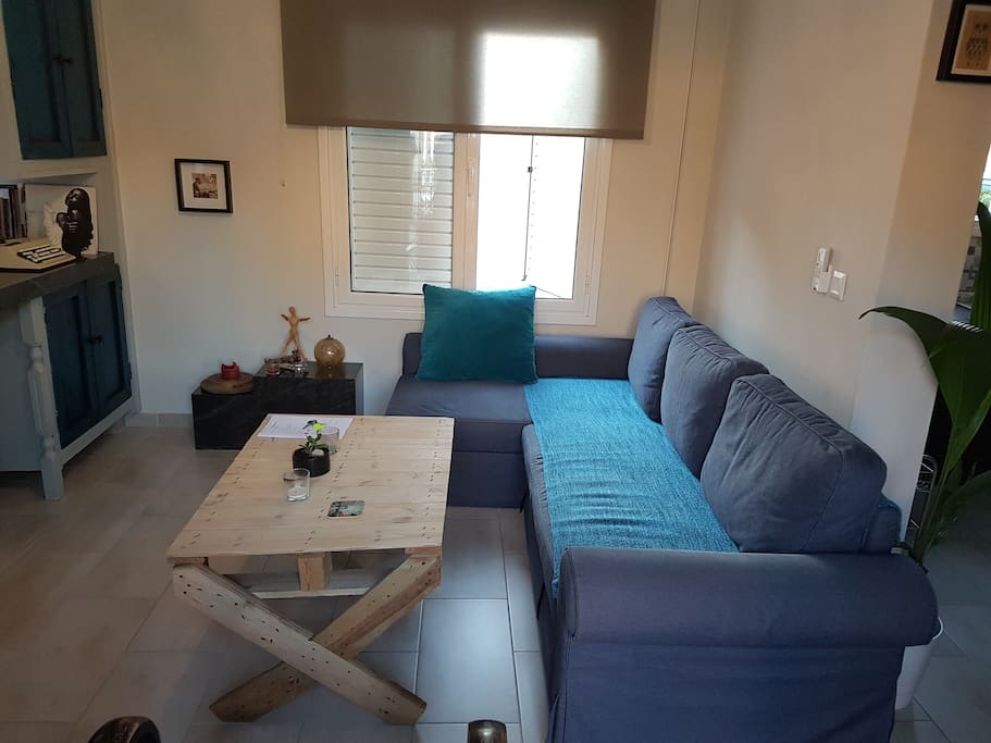Living room / Sofa / Double bed