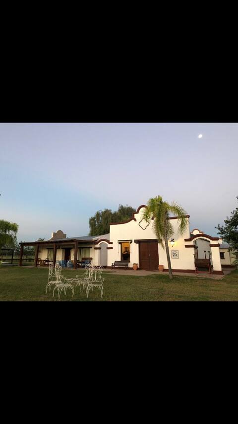 Santa Teresita polo club