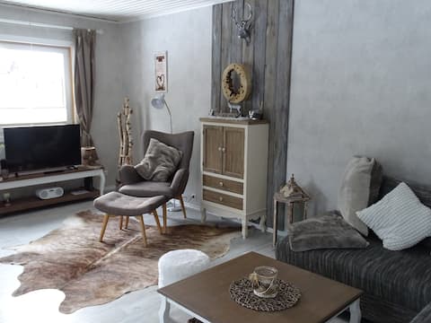 Beliebte Airbnb-Anzeige: Cabin flair by the lake, with a fireplace in Clausthal Zellerfeld