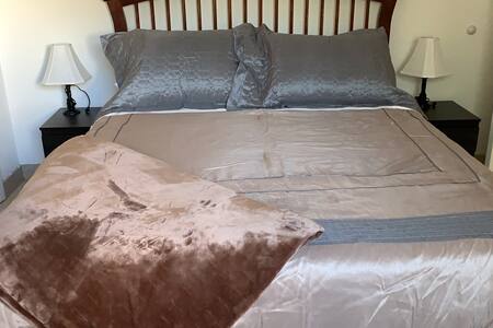 Rosmery/Coral Gables
Limpia y tranquila habitación