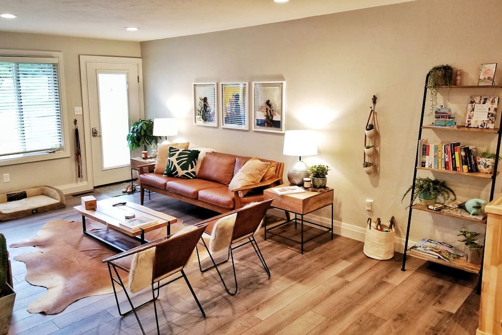 1st floor living room