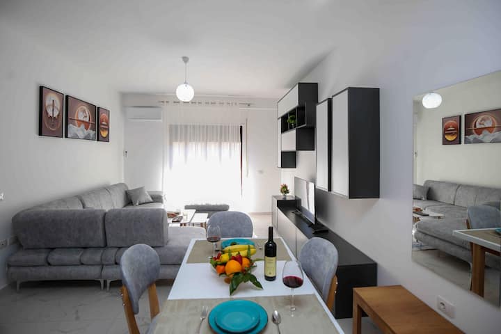 Apartment Aysel Fountain - Vlorë