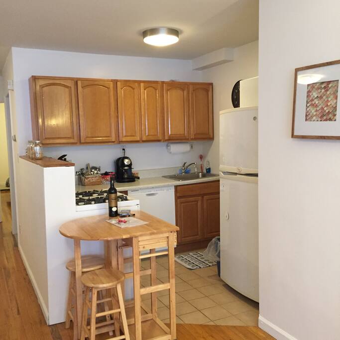 Fully stocked kitchen for all of your cooking needs.